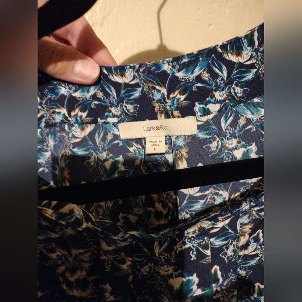 Blouse - Picture 3 of 4